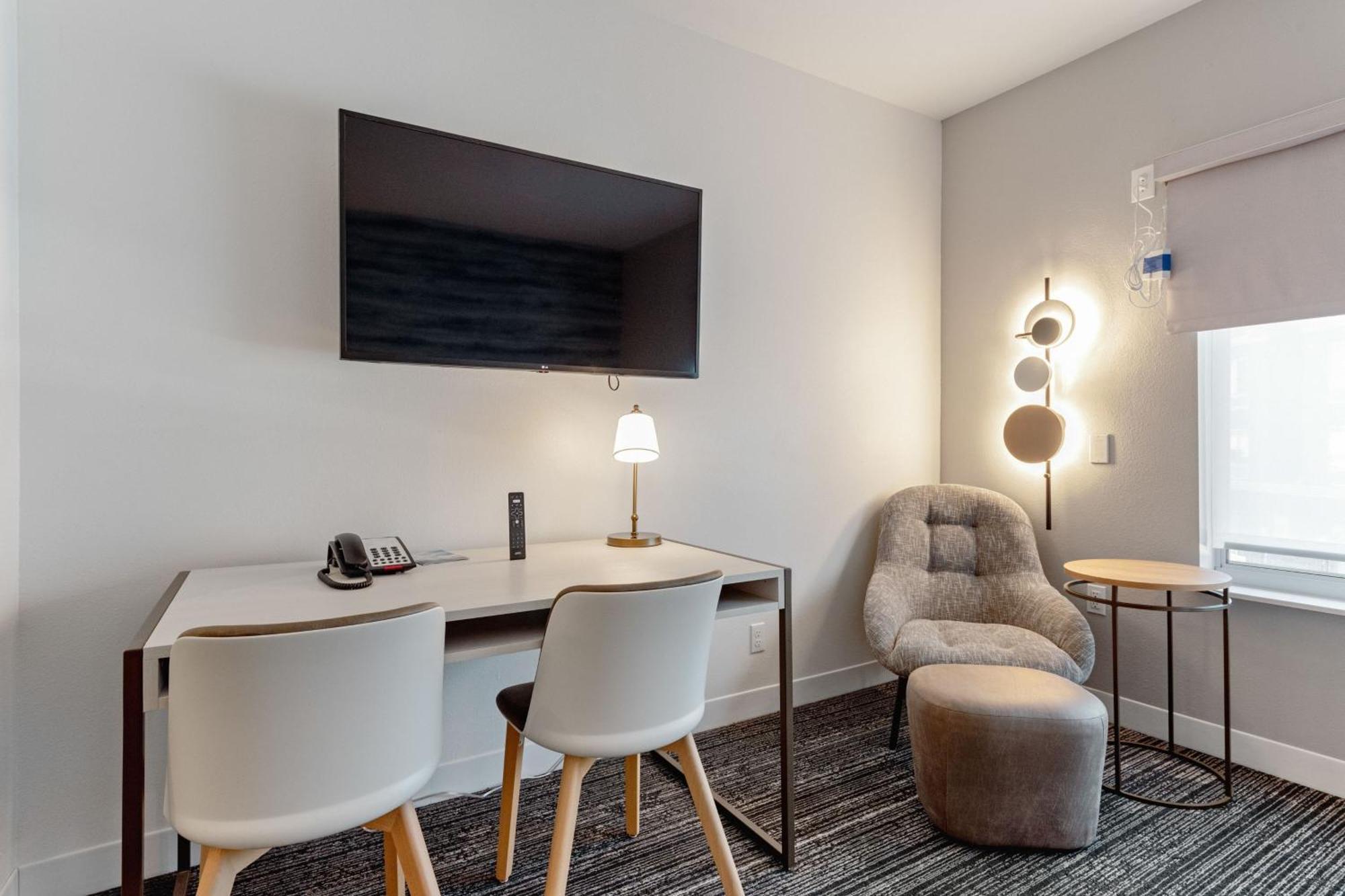 Towneplace Suites By Marriott Pueblo Downtown Exterior foto